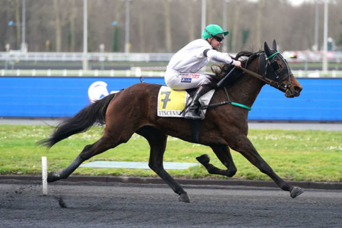 Galactic s&rsquo;offre un premier Groupe