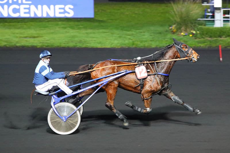 You are currently viewing Illico du Guesne : une première parisienne