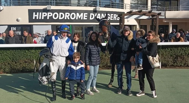 You are currently viewing Une très belle entrée en matière pour Lio Renka