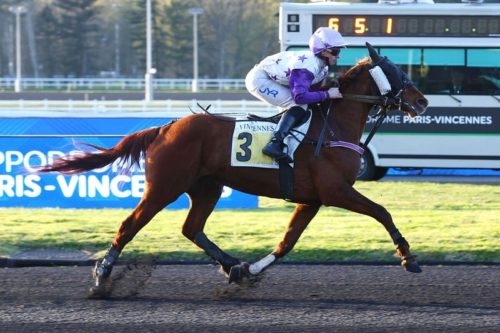 Vincennes pour la première de Melody de Vivoin